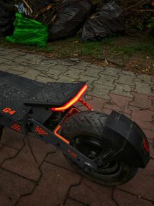 Światło tył CYBER LED do hulajnogi KuKirin G4